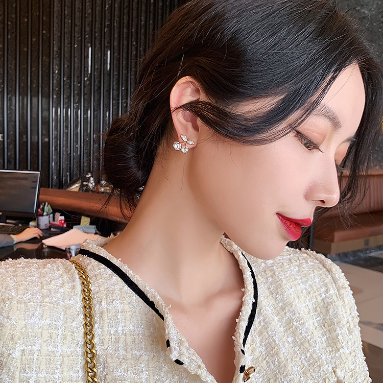 Petite Cherry Delicate Stud Ea - Women'S Fashion Petite recensione e prezzo