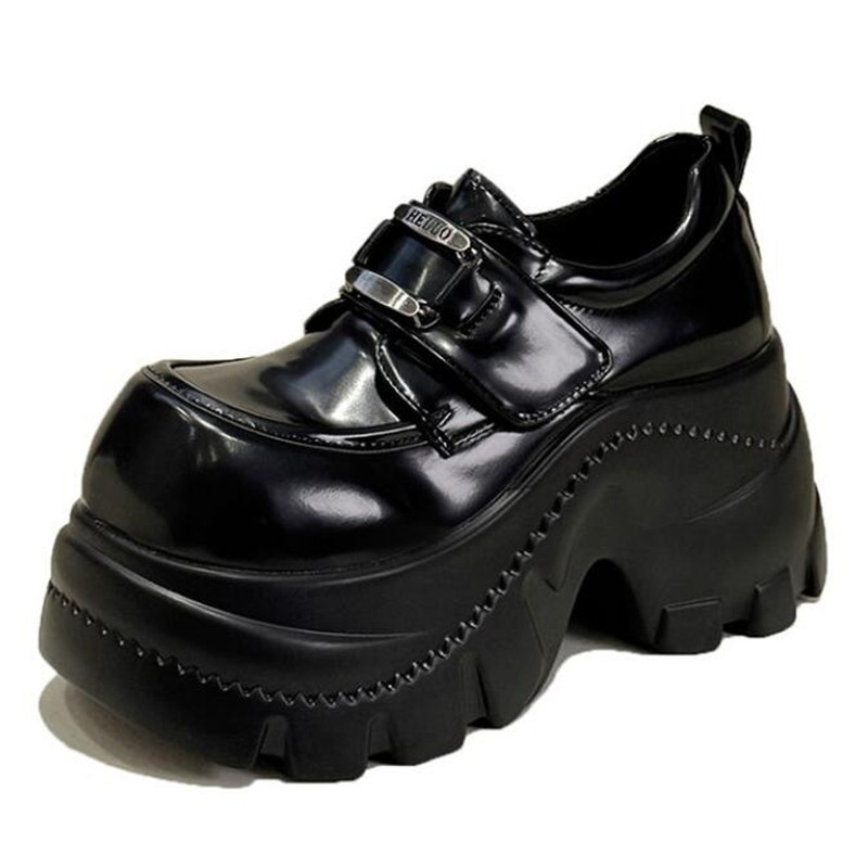 New 2026 Platform Women Loafer - Women'S Fashion Trends Spring 2026 recensione e prezzo
