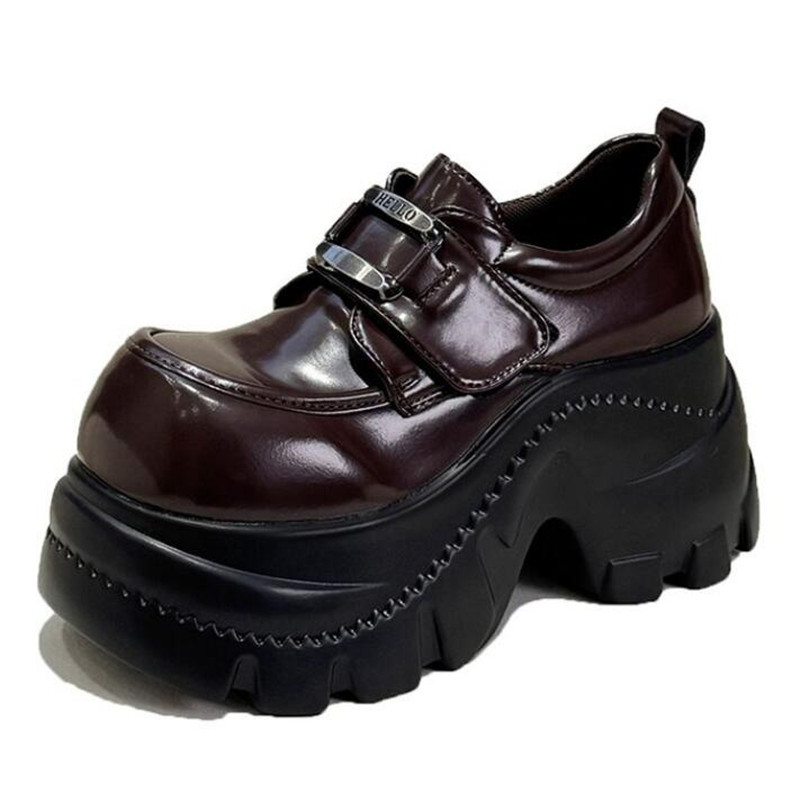 New 2026 Platform Women Loafer - Women'S Fashion Trends Spring 2026 recensione e prezzo