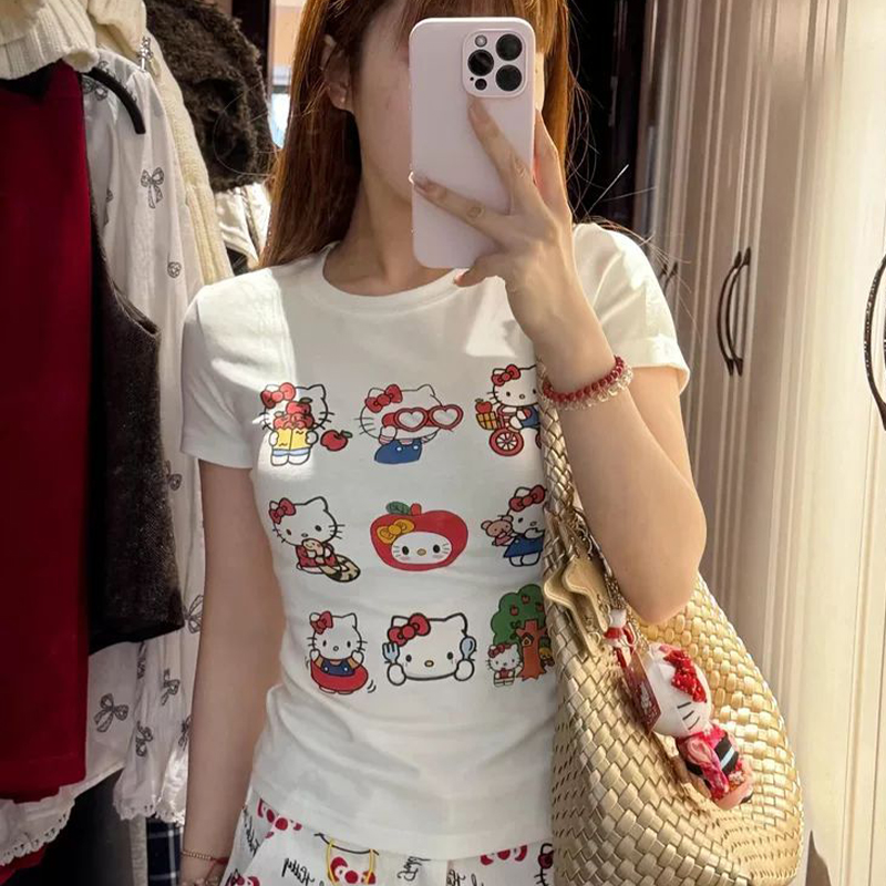 Cartoon Hello Kitty Summer Sho - Women'S Fashion From The 60S recensione e prezzo