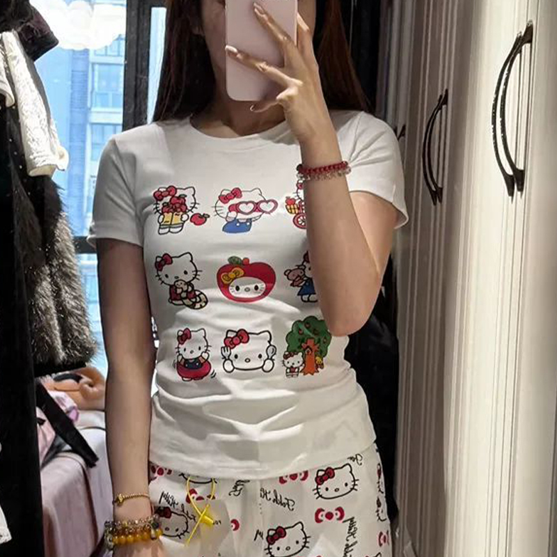 Cartoon Hello Kitty Summer Sho - Women'S Fashion From The 60S recensione e prezzo