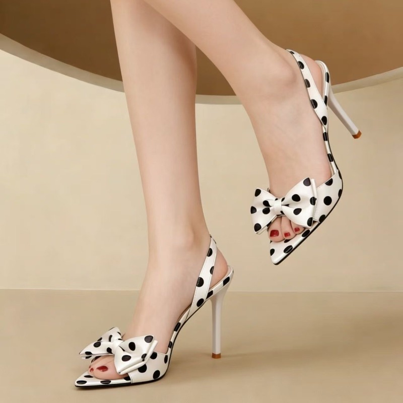 French Polka Dot Bow Pointed T - Women Fashion Ideas recensione e prezzo