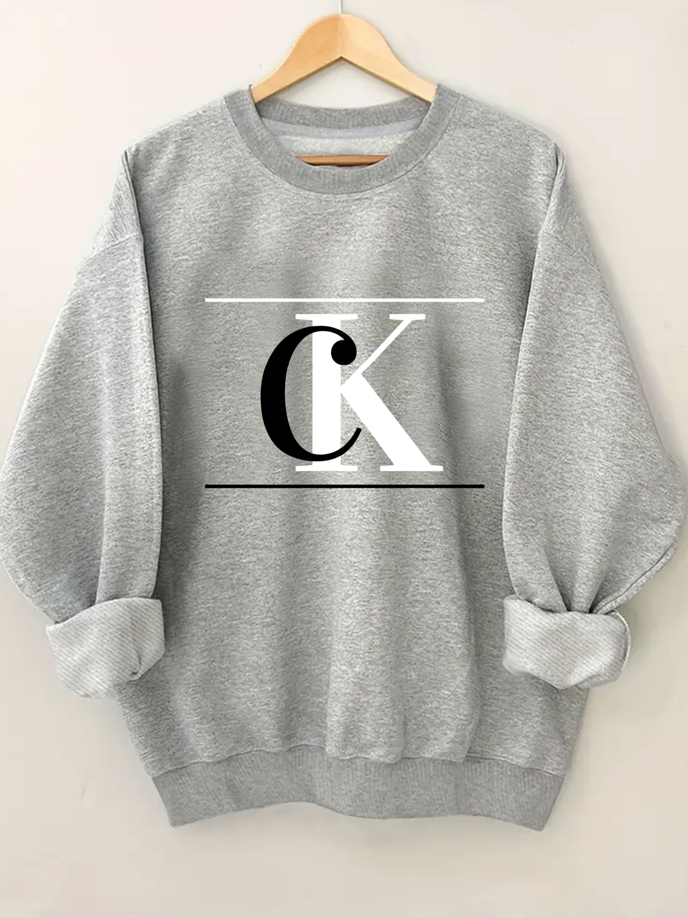 Fashionable Geometric Letter P - Women'S Fashion Hoodies recensione e prezzo