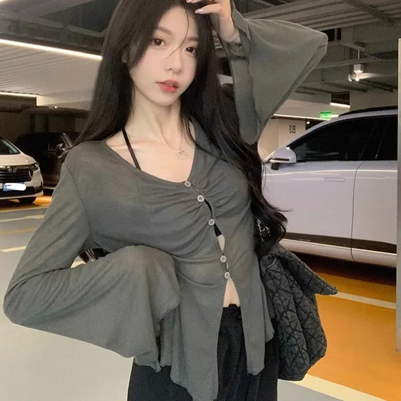 Sheer Flare Sleeve Blouse - Y2 - Women Fashion Blouse recensione e prezzo