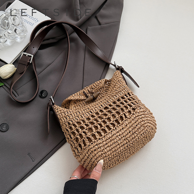 Small Woven Straw Bucket Bag L - Women'S Fashion Trends Spring 2026 recensione e prezzo